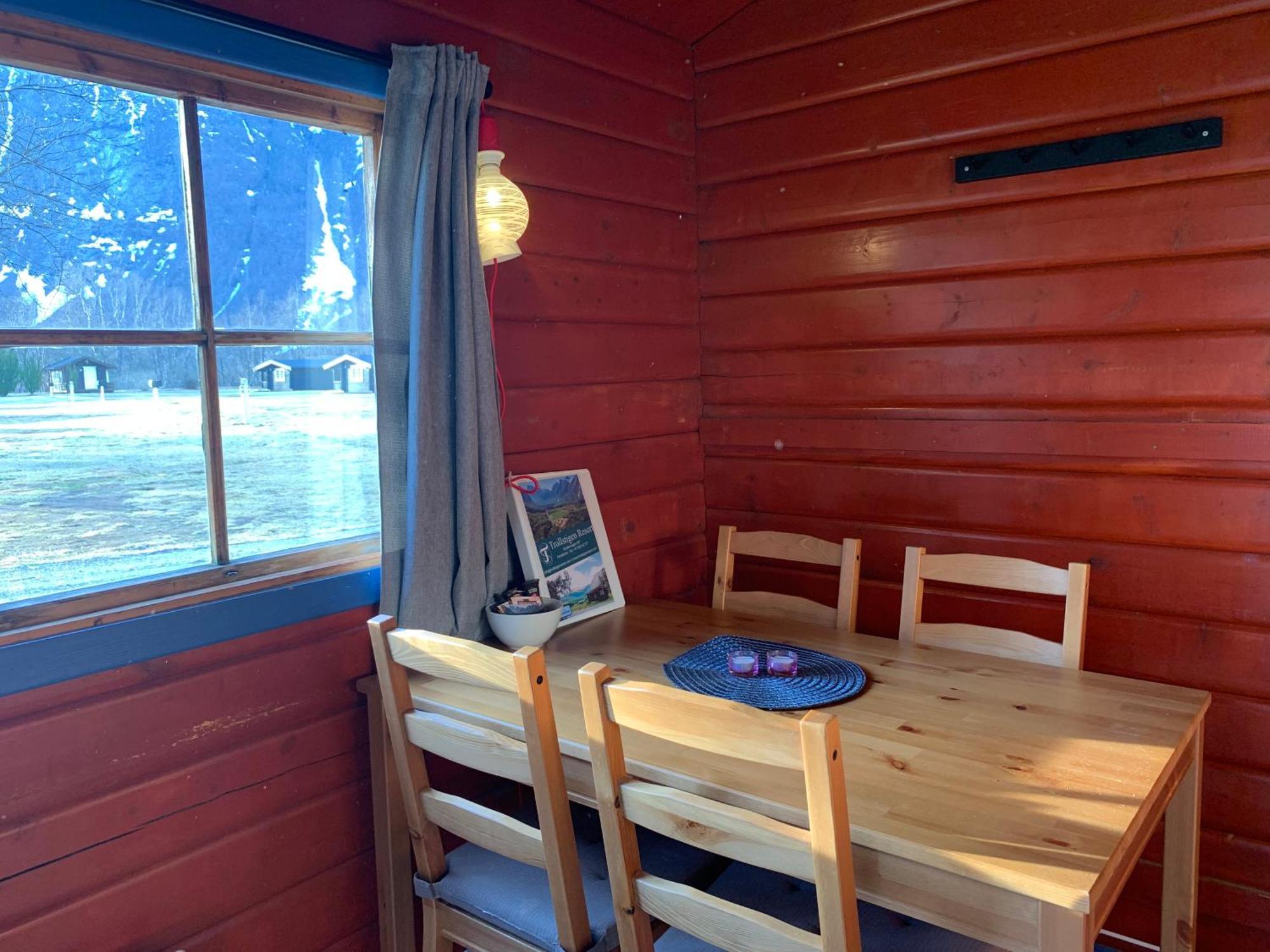Trollstigen Resort Andalsnes Room photo